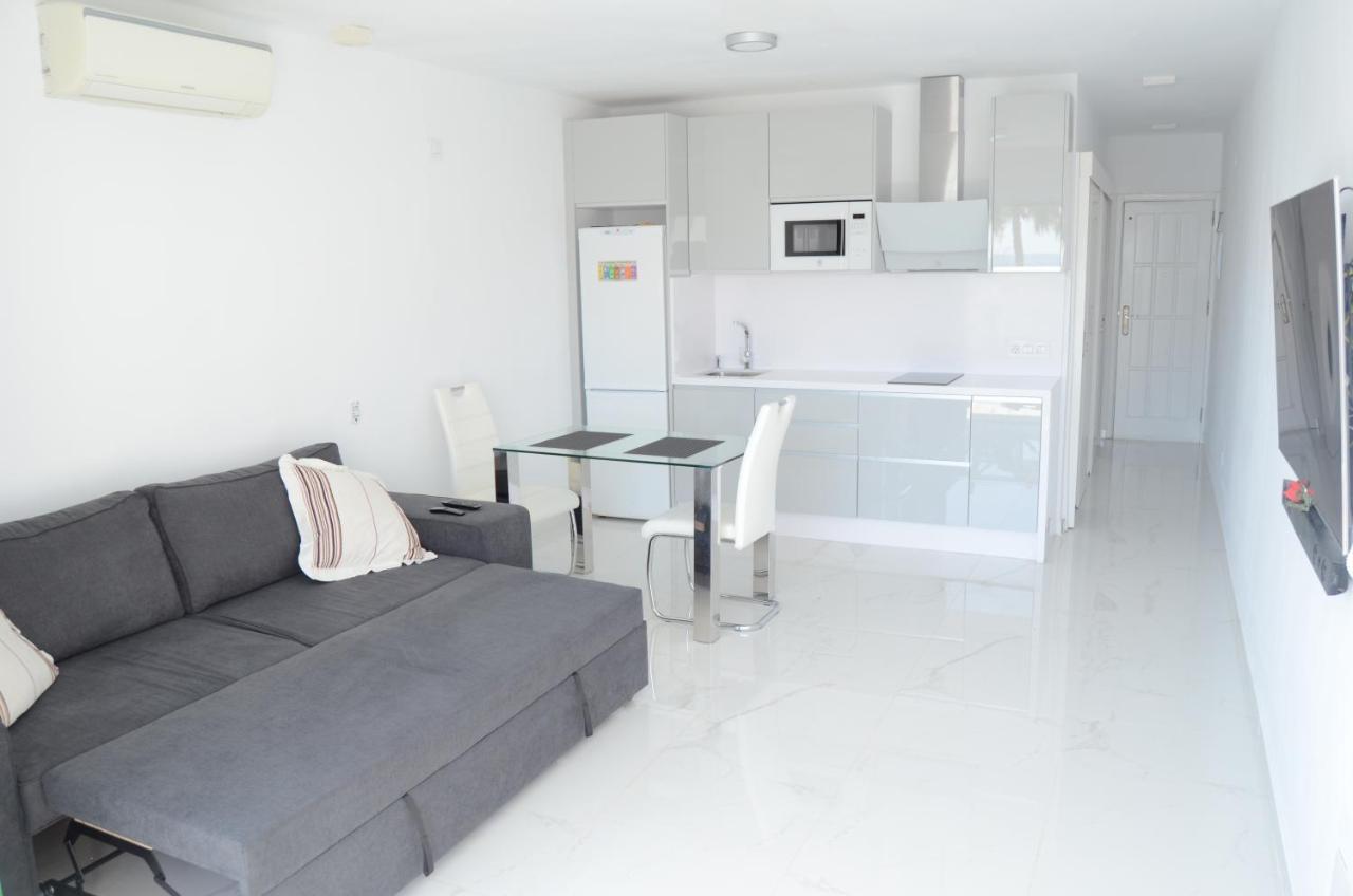 Modern Quiet Apartament Beach Front San Bartolomé Esterno foto